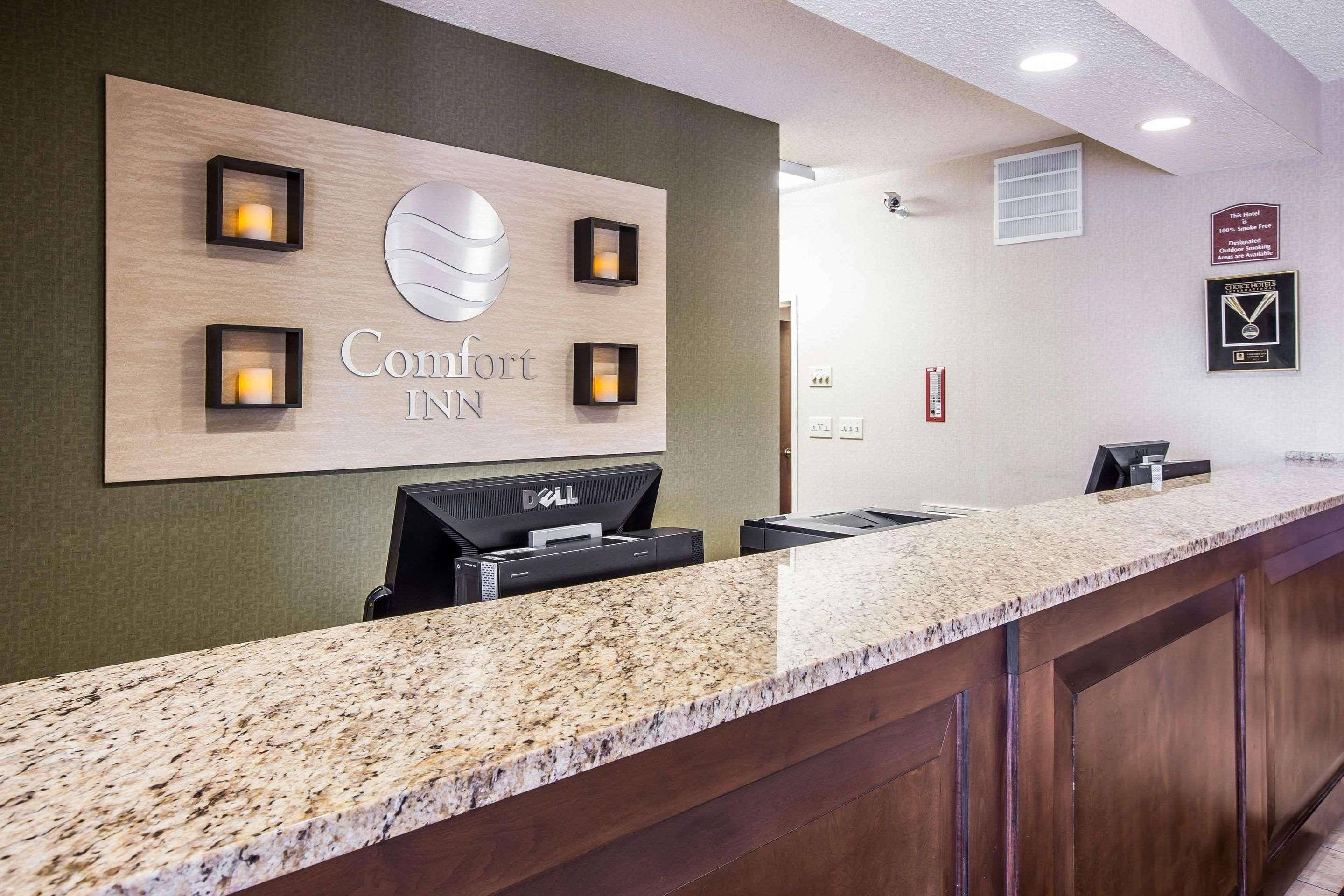 Comfort Inn & Suites Lenoir Hwy 321 Northern Foothills Exterior photo