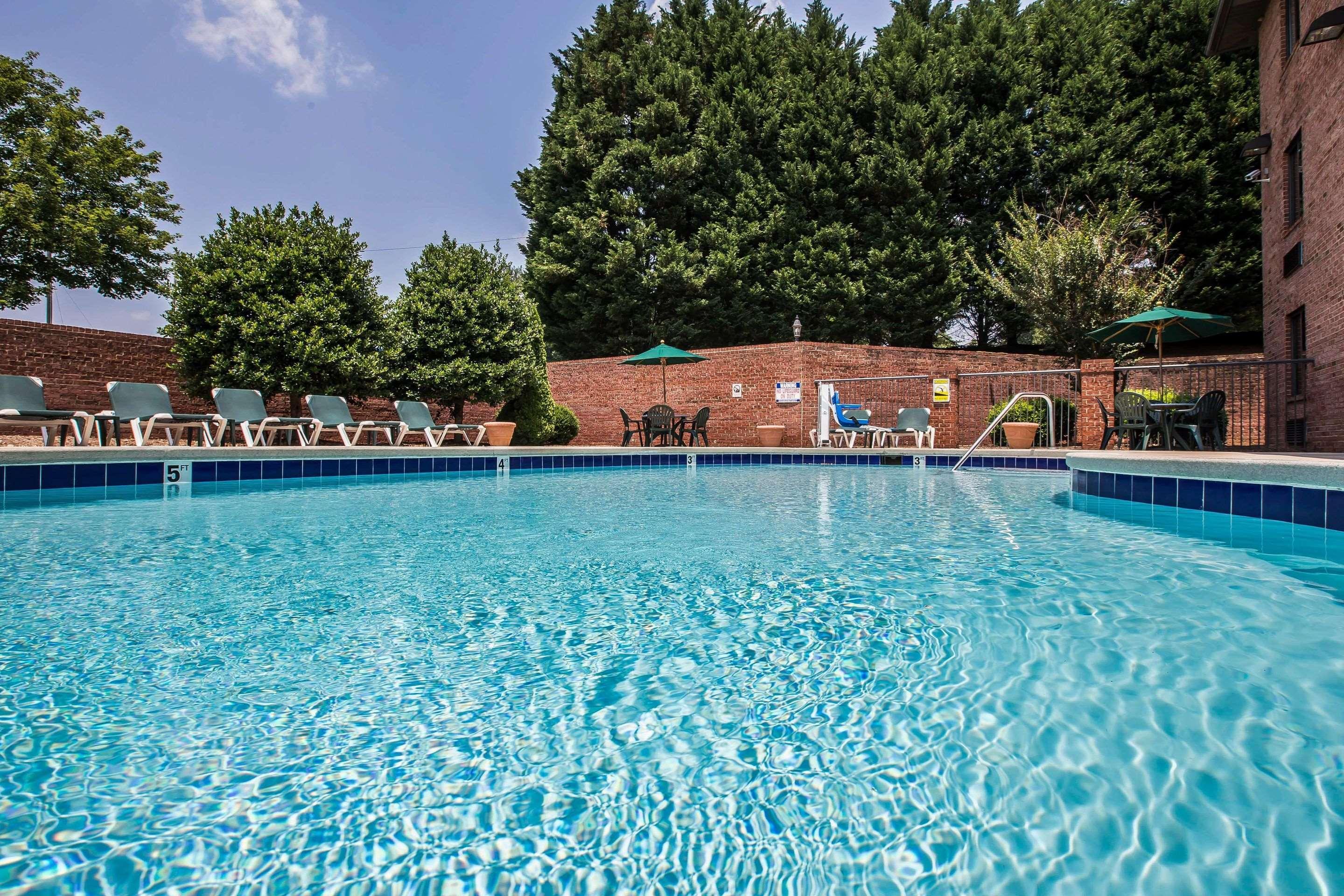 Comfort Inn & Suites Lenoir Hwy 321 Northern Foothills Exterior photo